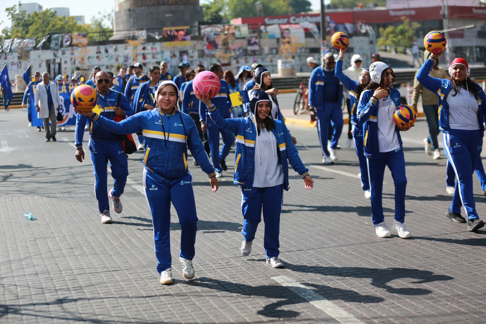 Desfile por el Día de la Revolución celebra 115 aniversario | Zona 3 ...